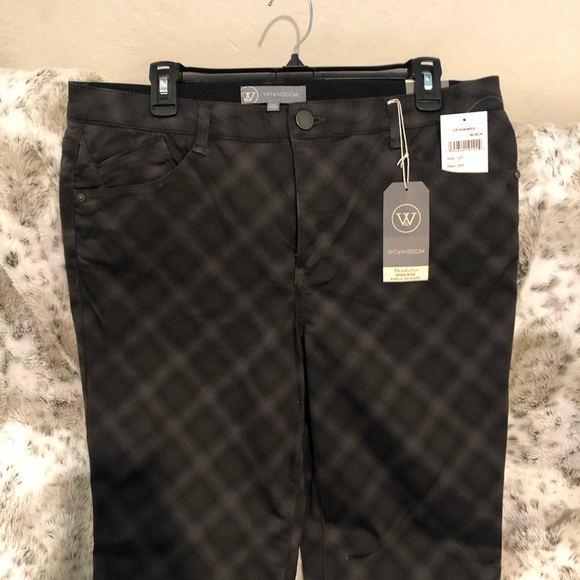 Wit & Wisdom Ab-solution High Waist Ankle Skinny Pants - Picture 3 of 12